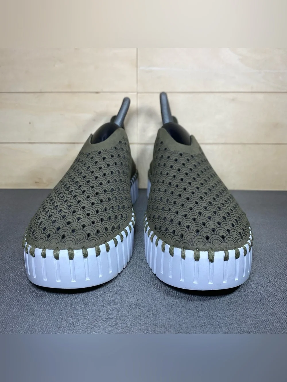 Ilse Jacobsen Tulip Platforms Olive Green Women's Size 8 Shoes EU38 Slip-Ons